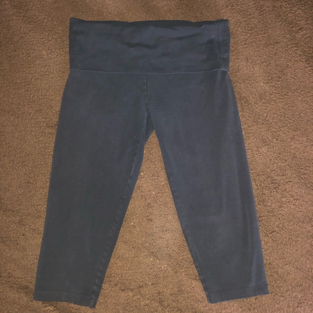 Victoria's Secret PINK midleg yoga pants